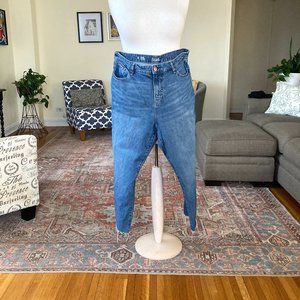 ❤️ a.n.a. Women's Plus Size 18 Mid-Rise Boyfriend Jeans